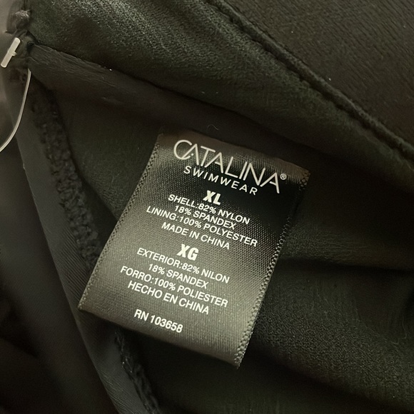 Catalina Front Twist Swim Top - Picture 8 of 9